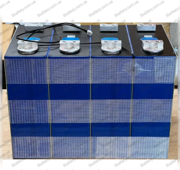 akkumulyator-lifepo4-12v-eve-280ach-buetooth-jk-bms-200a-s-ekranom-grade-a